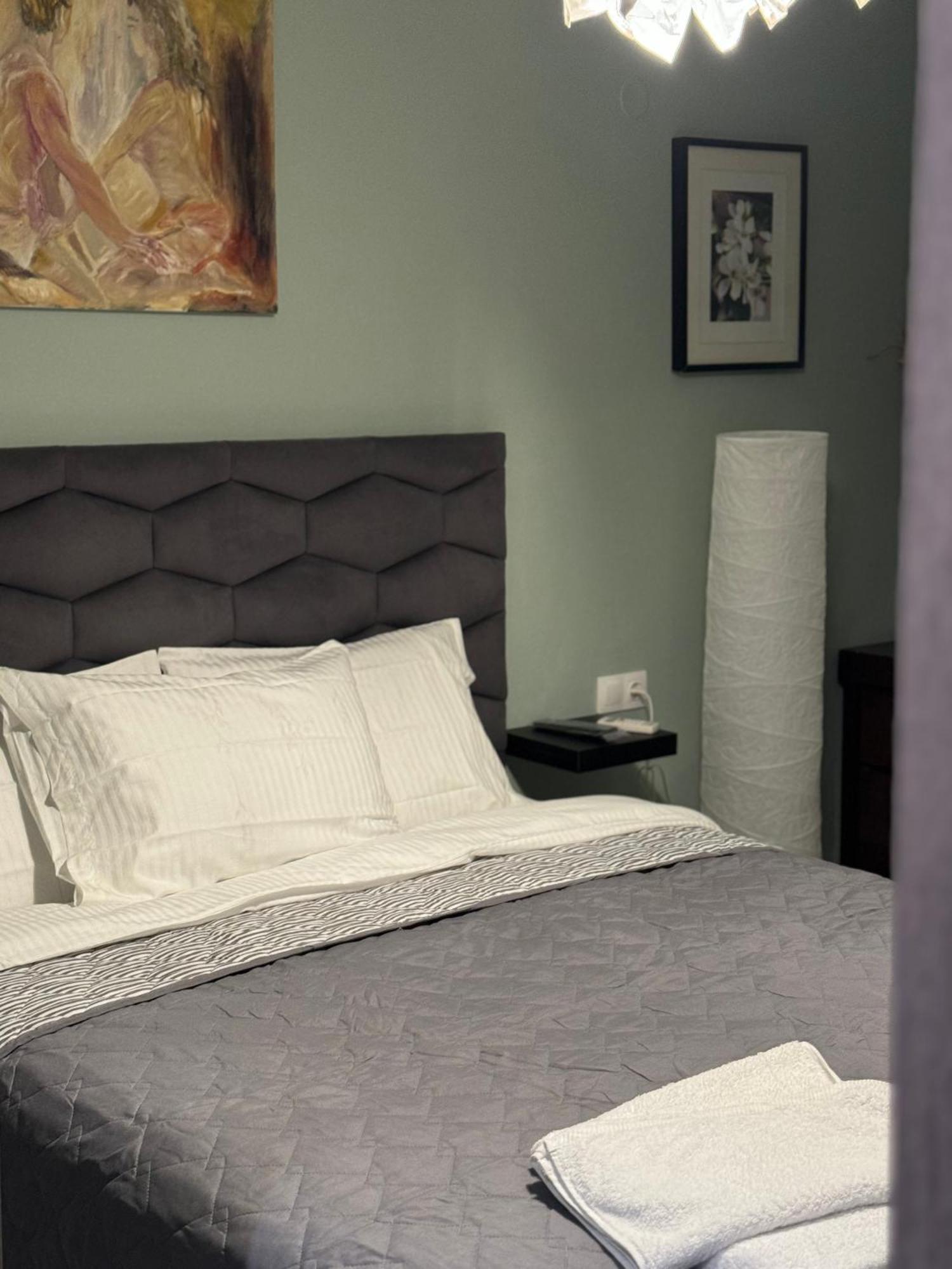 Apartament Modern Family Retreat Wolos Zewnętrze zdjęcie