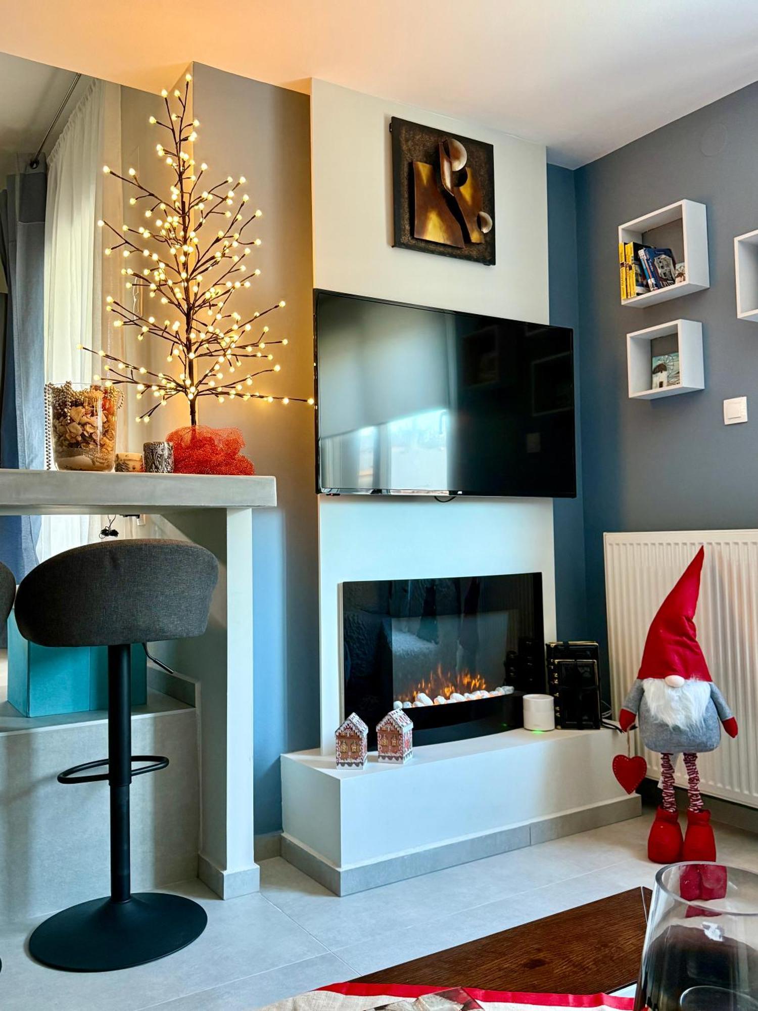 Apartament Modern Family Retreat Wolos Zewnętrze zdjęcie